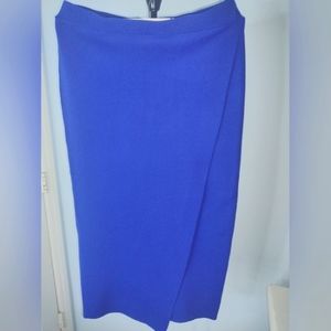 NWT  New York & Company Knit pencil skirt in royal blue size M